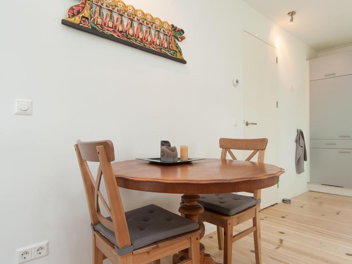 Attractive Countryside Holiday Home In Quiet Шорл Екстериор снимка